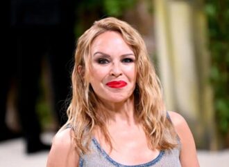Kylie Minogue a anunțat cel mai mare turneu al său Kylie Minogue a anunțat cel mai mare turneu al său