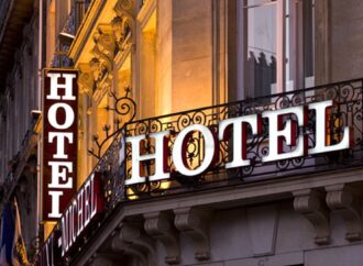 Cele mai trăsnite comenzi de room service. Obiceiuri stranii ale turiștilor, dezvăluite de angajații hotelurilor Cele mai trăsnite comenzi de room service. Obiceiuri stranii ale turiștilor, dezvăluite de angajații hotelurilor