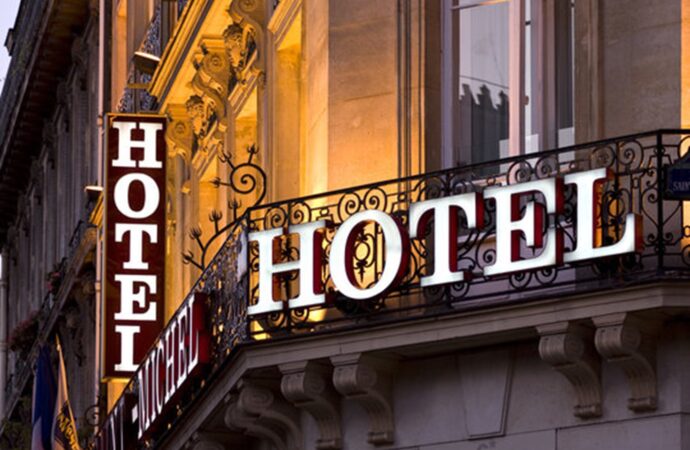 Cele mai trăsnite comenzi de room service. Obiceiuri stranii ale turiștilor, dezvăluite de angajații hotelurilor Cele mai trăsnite comenzi de room service. Obiceiuri stranii ale turiștilor, dezvăluite de angajații hotelurilor