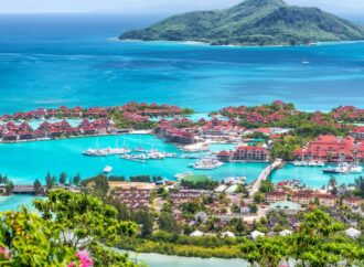 Spune adio iernii: 10 insule spectaculoase din Seychelles te așteaptă să le explorezi Spune adio iernii: 10 insule spectaculoase din Seychelles te așteaptă să le explorezi