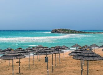 Pățania unor români care au dat mii de euro pentru o vacanță de lux. „Toți ne râdeau în față și nu făceau nimic” Pățania unor români care au dat mii de euro pentru o vacanță de lux. „Toți ne râdeau în față și nu făceau nimic”