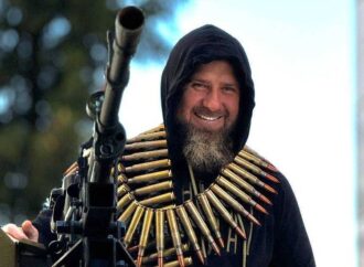 Ramzan Kadîrov îl acuză pe Musk că i-a stricat Cybertruck-ul Ramzan Kadîrov îl acuză pe Musk că i-a stricat Cybertruck-ul