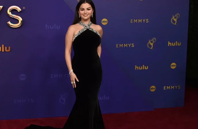 Gala Emmy 2024 s-a întors cu momente și ținute memorabile Gala Emmy 2024 s-a întors cu momente și ținute memorabile