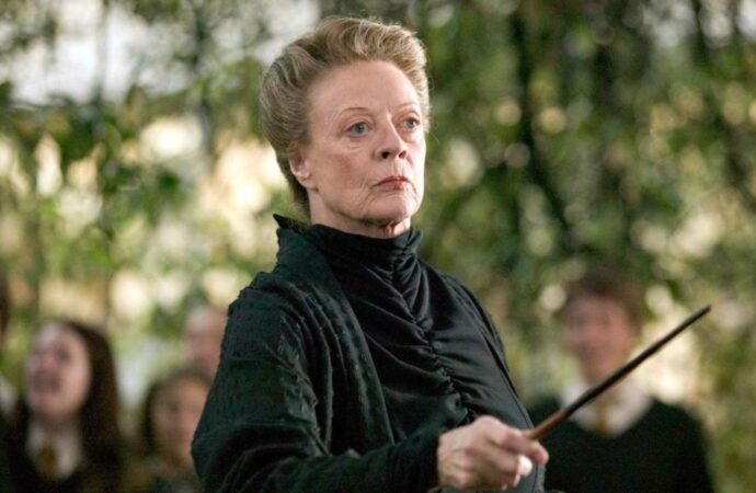 Maggie Smith ne părăsește la vârsta de 89 de ani