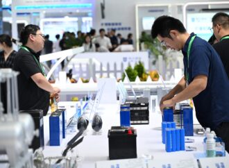 Economia CHINEI încetinește, iar acest lucru generează tensiuni comerciale suplimentare Economia CHINEI încetinește, iar acest lucru generează tensiuni comerciale suplimentare