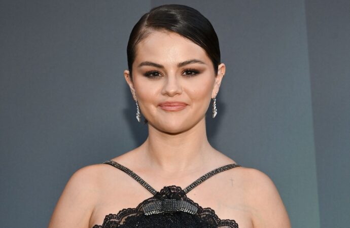 Selena Gomez se alătură listei miliardarilor