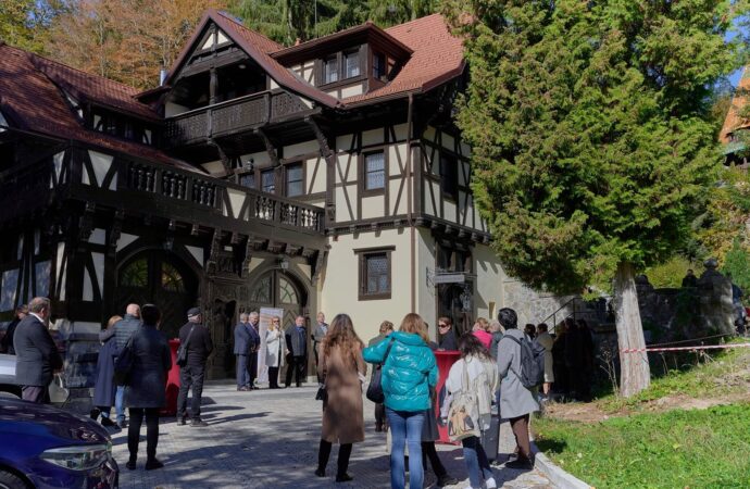 Vila Șipot, parte a Domeniului Regal Peleș, reintră oficial în circuitul cultural și turistic al României