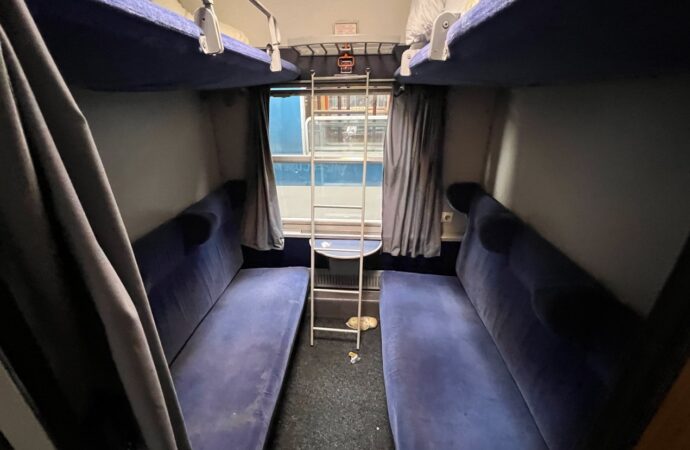 Trenurile de noapte care pleacă din București la Budapesta, lăudate de jurnaliștii britanici Trenurile de noapte care pleacă din București la Budapesta, lăudate de jurnaliștii britanici