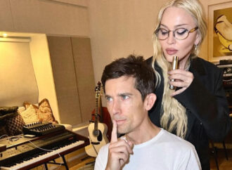 Madonna s-a întors în studioul de înregistrări