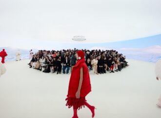 Moncler a încheiat Săptămâna Modei cu „Orașul Geniului”