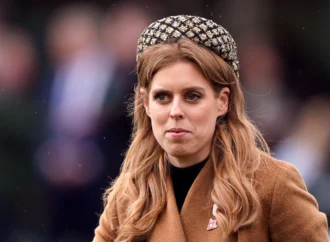 Prințesa Beatrice anunță că este însărcinată cu al doilea copil