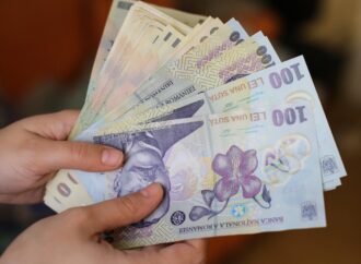 Salariul minim brut ar putea ajunge la 4100 LEI din 2025 Salariul minim brut ar putea ajunge la 4100 LEI din 2025
