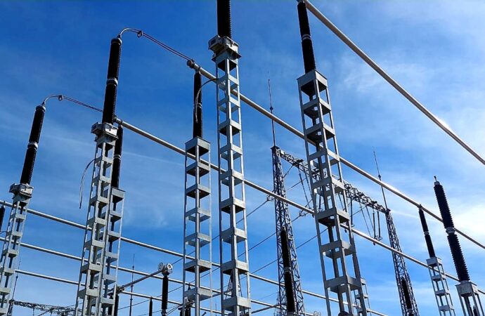 Retehnologizarea Stației Electrice de Transformare Reșița, pe ultima sută de metri. Impactul asupra rețelei și interconexiunea cu Europa Retehnologizarea Stației Electrice de Transformare Reșița, pe ultima sută de metri. Impactul asupra rețelei și interconexiunea cu Europa