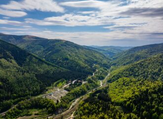 Elevii au început vacanța de TOAMNĂ Elevii au început vacanța de TOAMNĂ