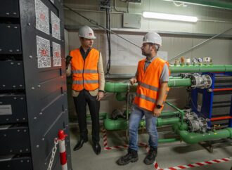 Ministerul Energiei anunță lansarea unui apel pentru investiții în stocarea energiei electrice în BATERII Ministerul Energiei anunță lansarea unui apel pentru investiții în stocarea energiei electrice în BATERII