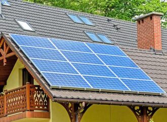 Ministerul Energiei, contracte pentru PANOURI SOLARE pentru primării, școli, mănăstiri Ministerul Energiei, contracte pentru PANOURI SOLARE pentru primării, școli, mănăstiri