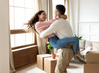 Credite ieftine pentru familiile tinere prin programul Family Start. Statul suportă 75% din dobândă Credite ieftine pentru familiile tinere prin programul Family Start. Statul suportă 75% din dobândă