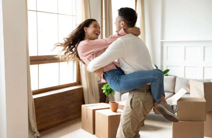 Credite ieftine pentru familiile tinere prin programul Family Start. Statul suportă 75% din dobândă Credite ieftine pentru familiile tinere prin programul Family Start. Statul suportă 75% din dobândă