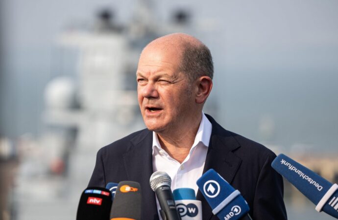 Scholz depune eforturi pentru salvarea COALIȚIEI guvernamentale, pe fondul disputelor generate de situația economică a Germaniei
