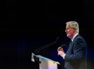 Premierul FRANȚEI face concesii în contextul riscurilor unei moțiuni de cenzură /„Am decis să nu majorez taxele pe electricitate” Premierul FRANȚEI face concesii în contextul riscurilor unei moțiuni de cenzură /„Am decis să nu majorez taxele pe electricitate”