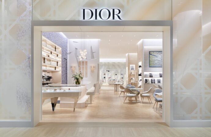 Dior și Anne-Sophie Pic deschid primul restaurant din Japonia