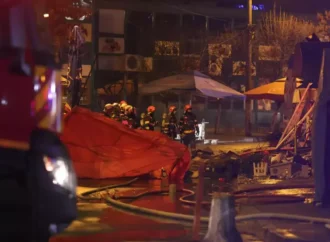 Un incendiu puternic a izbucnit în Sectorul 1 din București Un incendiu puternic a izbucnit în Sectorul 1 din București