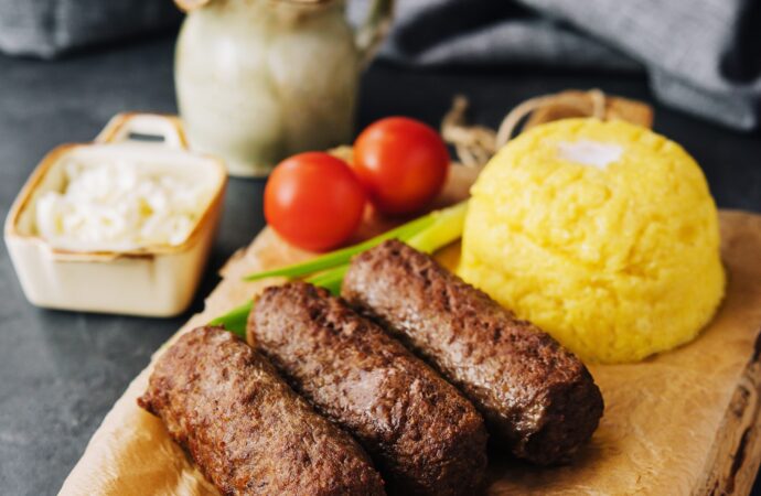 Istoria mititeilor. Preparatul cel mai POPULAR din bucătăria românească este de origine străină