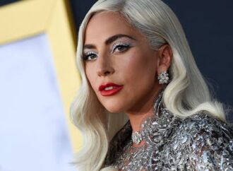 Lady Gaga le pregătește fanilor săi o surpriză Lady Gaga le pregătește fanilor săi o surpriză