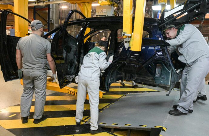 Italia înregistrează cele mai SLABE rezultate în domeniul producției auto din ultimii 68 de ani