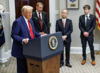 Giganții din domeniul tehnologiei confirmă că susțin planul de 500 de miliarde de dolari dedicat inteligenței artificiale propus de Donald Trump Giganții din domeniul tehnologiei confirmă că susțin planul de 500 de miliarde de dolari dedicat inteligenței artificiale propus de Donald Trump
