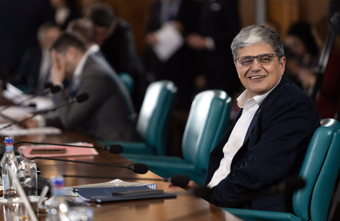 Marcel Boloș prezintă proiectele-cheie de INVESTIȚII din fonduri europene / Reprezentanții Comisiei Europene vin în România Marcel Boloș prezintă proiectele-cheie de INVESTIȚII din fonduri europene / Reprezentanții Comisiei Europene vin în România