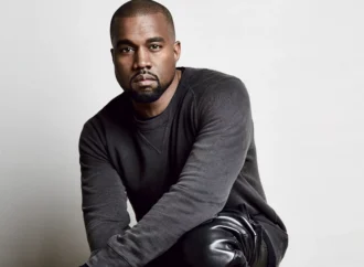 Kanye West își schimbă numele de naștere pentru a doua oară Kanye West își schimbă numele de naștere pentru a doua oară