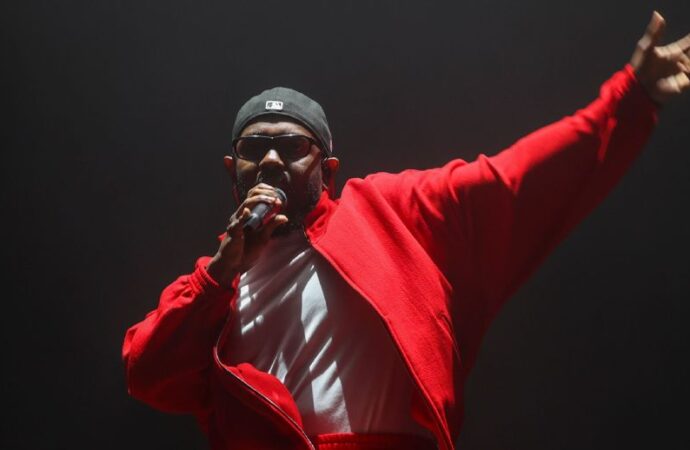 Kendrick Lamar va fi headliner-ul Halftime Show de la Super Bowl Kendrick Lamar va fi headliner-ul Halftime Show de la Super Bowl