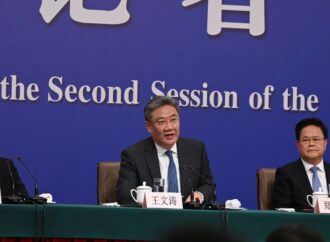 China își exprimă nemulțumirea cu privire la tarifele comerciale impuse de Administrația Trump China își exprimă nemulțumirea cu privire la tarifele comerciale impuse de Administrația Trump