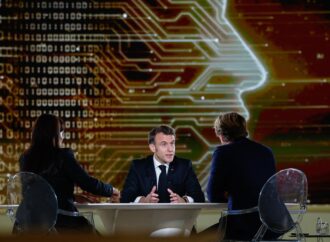 REGLEMENTAREA inteligenței artificiale, subiectul central pentru directorii de companii și politicienii reuniți la Summitul AI de la Paris REGLEMENTAREA inteligenței artificiale, subiectul central pentru directorii de companii și politicienii reuniți la Summitul AI de la Paris