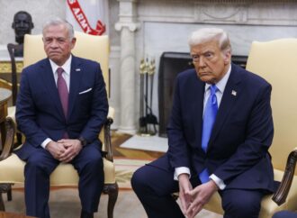 TRUMP reafirmă intenția de a expulza populația Fâșiei Gaza /Netanyahu amenință Hamas cu reluarea confruntărilor militare TRUMP reafirmă intenția de a expulza populația Fâșiei Gaza /Netanyahu amenință Hamas cu reluarea confruntărilor militare