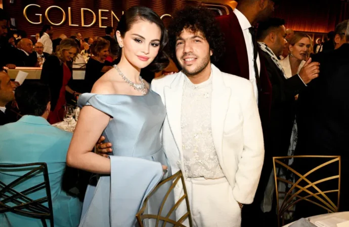 Selena Gomez și logodnicul ei pregătesc un album