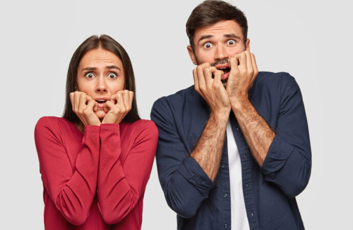 Un român are nevoie de un salariu de 5.000 lei pentru a face CREDIT IMOBILIAR. Cât a ajuns să coste un apartament cu 2 camere în București Un român are nevoie de un salariu de 5.000 lei pentru a face CREDIT IMOBILIAR. Cât a ajuns să coste un apartament cu 2 camere în București