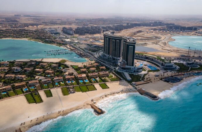 El Alamein sau „Maldivele Egiptului”: o nouă propunere pentru români. Destinația-surpriză a verii 2025 El Alamein sau „Maldivele Egiptului”: o nouă propunere pentru români. Destinația-surpriză a verii 2025