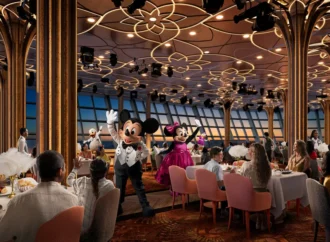 FOTO. Disney duce magia pe mare FOTO. Disney duce magia pe mare