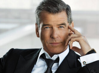Brosnan afirmă că următorul James Bond ar trebui să fie britanic.