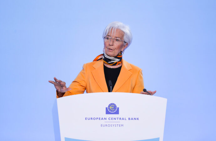 BCE va menține o politică monetară prudentă, într-un mediu de ”incertitudine puternică” BCE va menține o politică monetară prudentă, într-un mediu de ”incertitudine puternică”