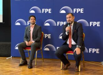 O INVESTIȚIE de 1 mld € în explorarea și producția de petrol și gaze onshore ar genera 8,9 mld € în economie. Apelul Federației Patronale a Energiei