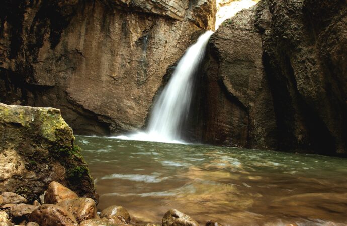 Excursii cu peisaje de vis la doar o oră și jumătate de granița României Excursii cu peisaje de vis la doar o oră și jumătate de granița României