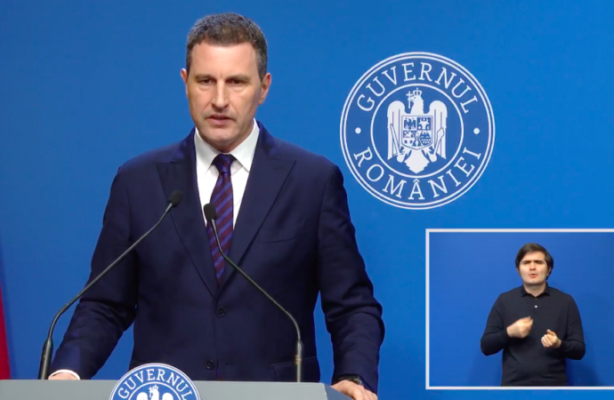 Am redus cu 5% bugetul de personal la majoritatea ministerelor, cu excepţia Ministerului Educaţiei, Sănătăţii, MApN şi MAI Am redus cu 5% bugetul de personal la majoritatea ministerelor, cu excepţia Ministerului Educaţiei, Sănătăţii, MApN şi MAI