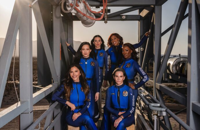 Katy Perry, Gayle King şi alte 4 femei vor ajunge în spațiu Katy Perry, Gayle King şi alte 4 femei vor ajunge în spațiu