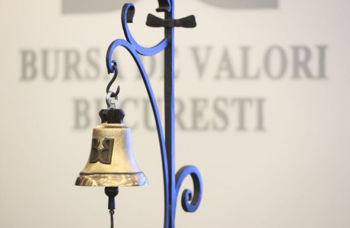 Bursa de Valori București a deschis ziua de luni pe VERDE, cu aprecieri de peste 4% Bursa de Valori București a deschis ziua de luni pe VERDE, cu aprecieri de peste 4%
