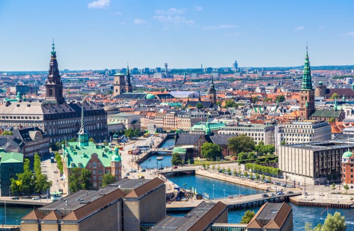 Măsura luată de un oraș european pentru protejarea mediului. Cum îi va recompensa pe turiștii respectuoși Măsura luată de un oraș european pentru protejarea mediului. Cum îi va recompensa pe turiștii respectuoși
