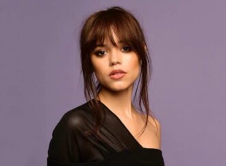 Jenna Ortega lucrează la un scenariu personal de aproape 10 ani Jenna Ortega lucrează la un scenariu personal de aproape 10 ani