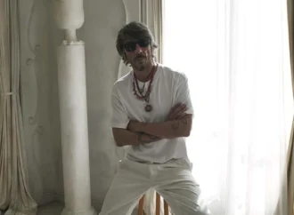 Pierpaolo Piccioli devine noul director de creație al Balenciaga